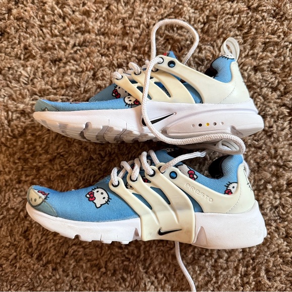 Hello Kitty Nike air presto - Picture 3 of 7